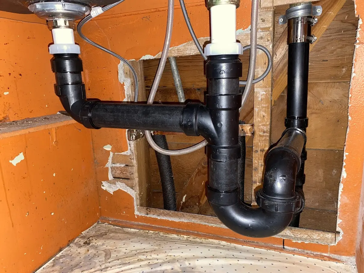 Professional Pipe Bursting equipment and tools on the job in Giddings
